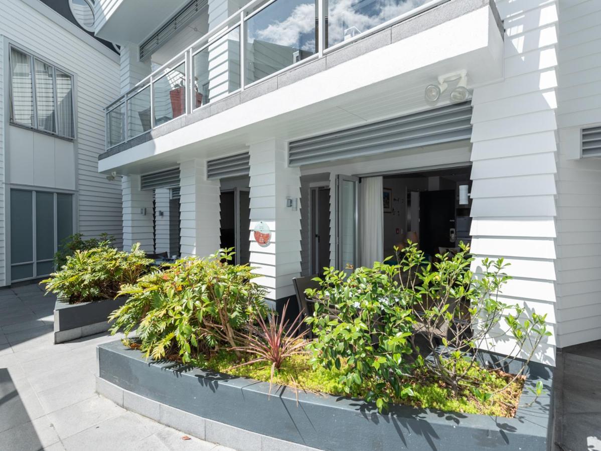 Oceanside - Paihia Waterfront Apartment Buitenkant foto